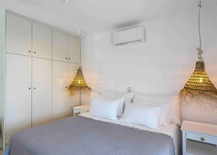 Stylish Pool Konstantinidis Complex Ханиоти