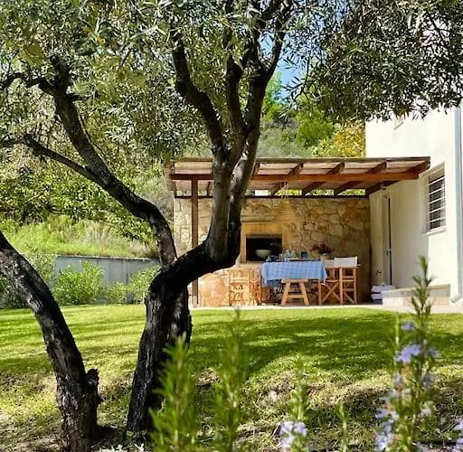 Stylish Pool Konstantinidis Complex Апартаменты *